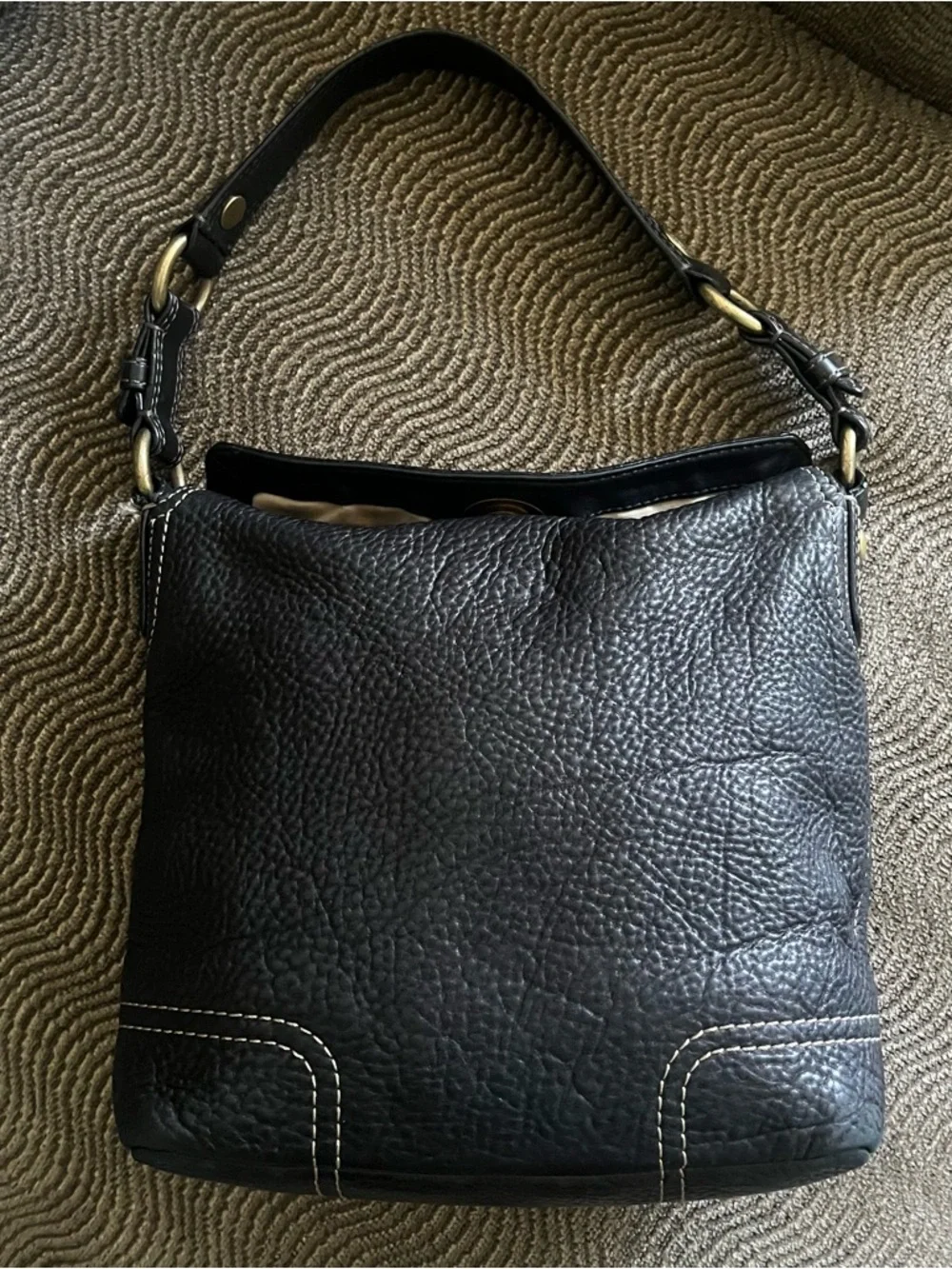 Coach Chelsea NS Pebbled Leather Bag - Picture 5 of 14